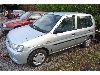 foto van  Mazda Demio de 2001